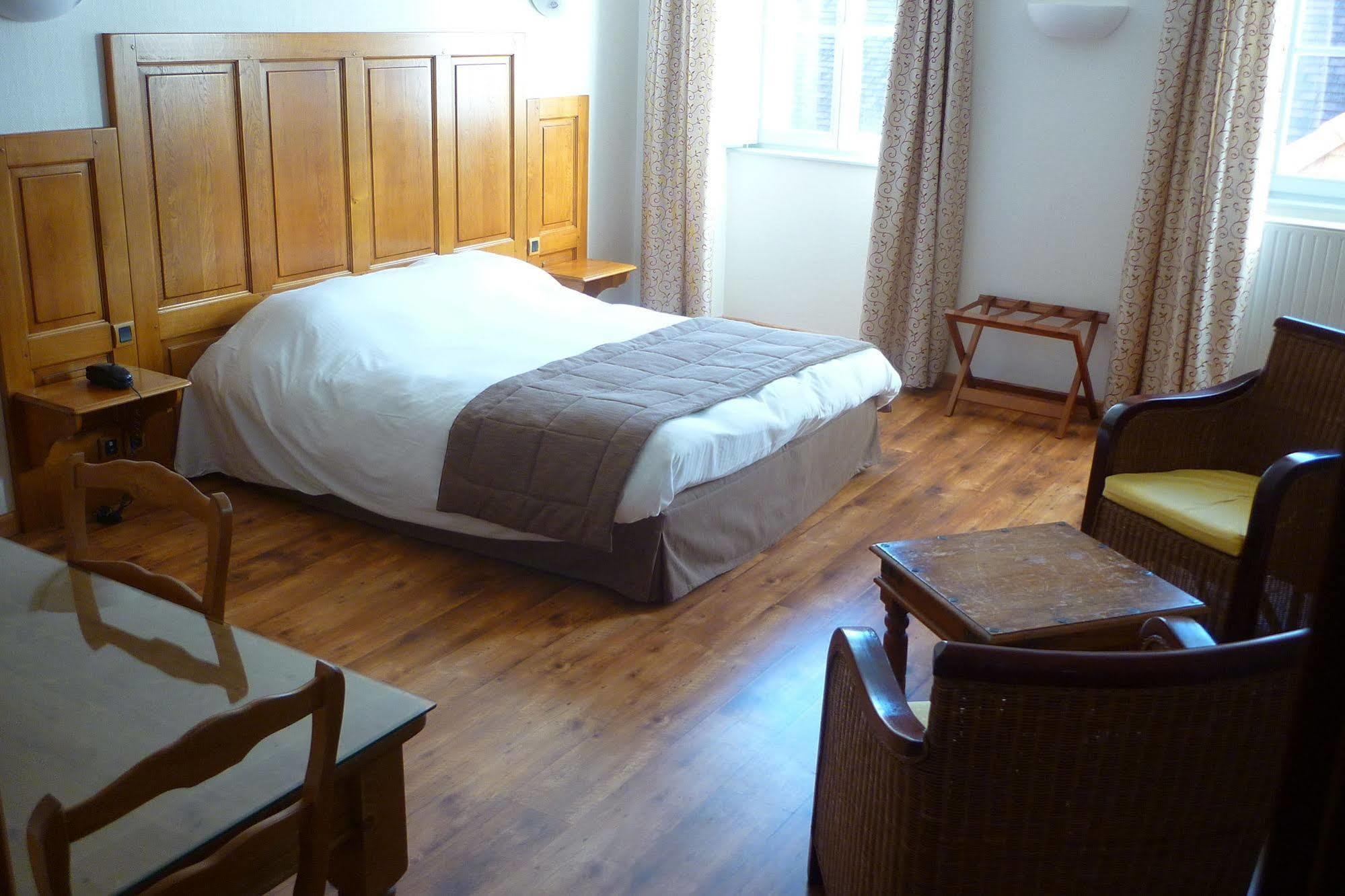 Appart Hotel Charles Sander Salins-les-Bains Buitenkant foto